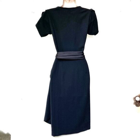 Vintage Diane von Furstenberg “Antoinette” Wool Wrap Dress | Fall Heritage Edit - Picture 5 of 16